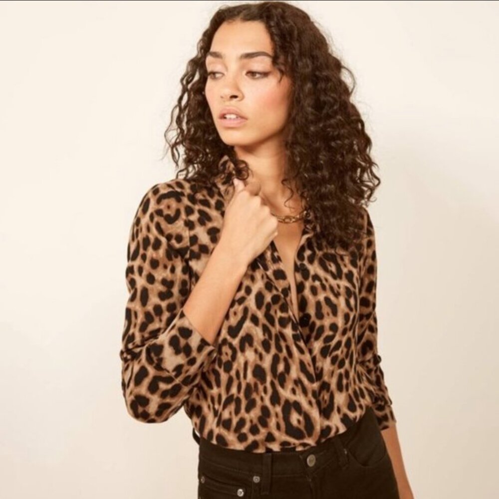 Reformation Violet Blouse in Leopard Print Size S